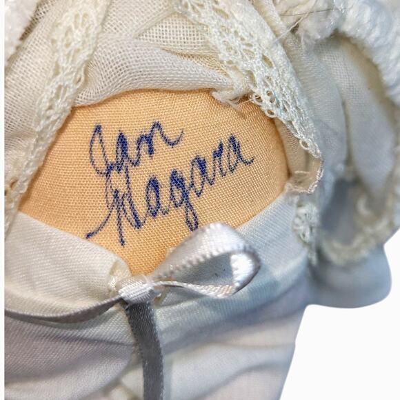 Rare SIGNED 1988 Vintage Victorian-styled "Dolly" By Jan Hagara - Picture 5 of 9